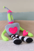 Load image into Gallery viewer, Step-by-step plush sewing guide for creating adorable handmade toys