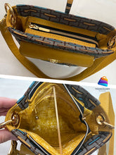 Load image into Gallery viewer, Curbside Crossbody Bag Pattern + Videos