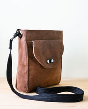 Load image into Gallery viewer, Curbside Crossbody Bag Pattern + Videos