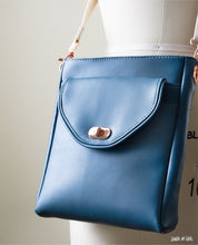 Load image into Gallery viewer, Curbside Crossbody Bag Pattern + Videos