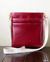 Load image into Gallery viewer, Curbside Crossbody Bag Pattern + Videos