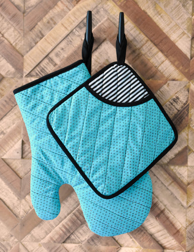 Easy Oven Mitt and Hot Pad Sewing Pattern