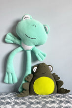 Load image into Gallery viewer, easy stuffed animal sewing patterns by Scratch and Stitch
